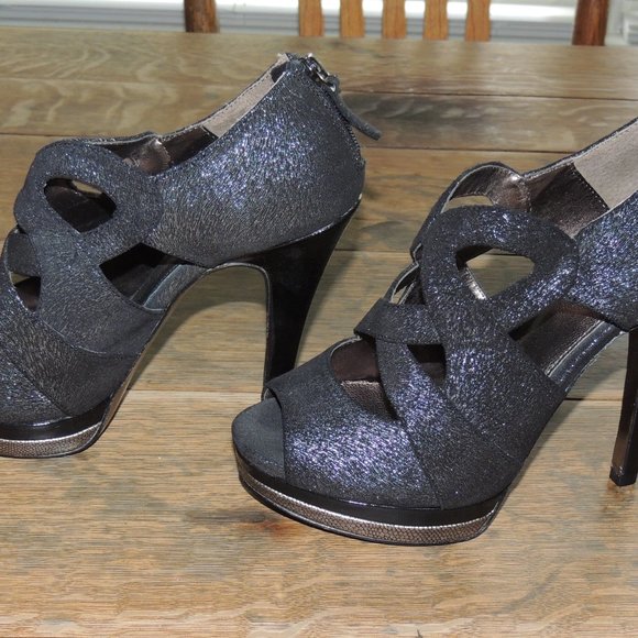 Isola Black Sparkly Heels Sz. 8.5 - Picture 2 of 6